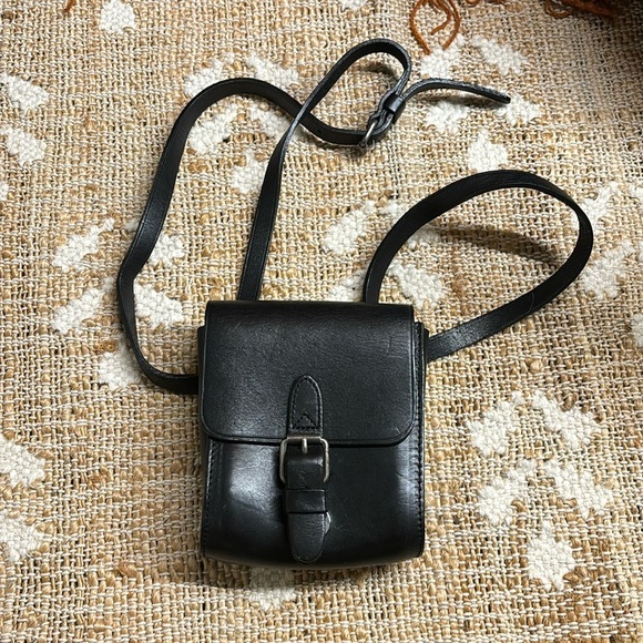The Limited Handbags - The Limited Genuine Leather Brown Crossbody Bag Purse 6”T 5”W 1”D